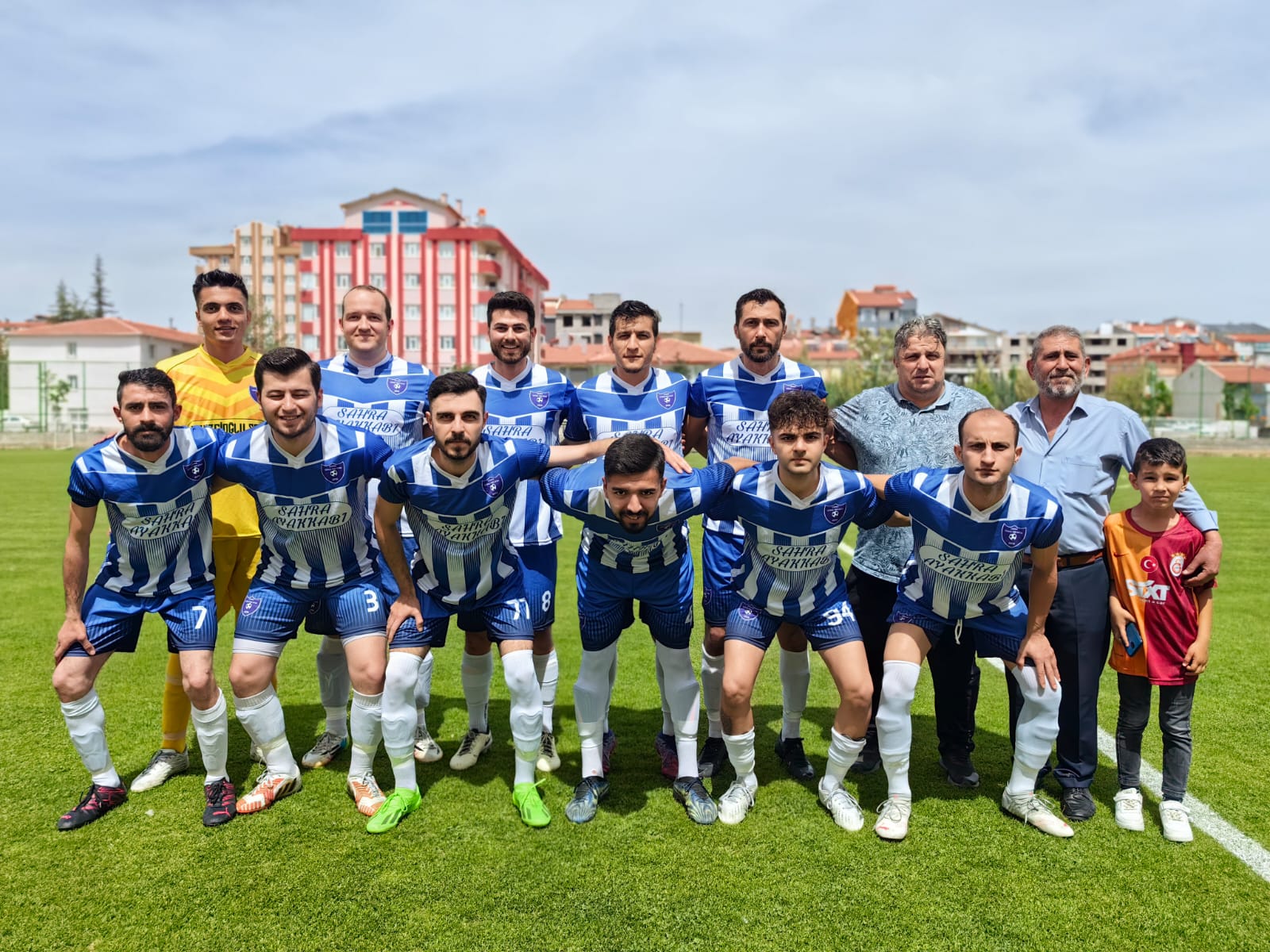 ÇUMRA GÜNEŞ RAKİBİNİ GOLE BOĞDU: 8-0