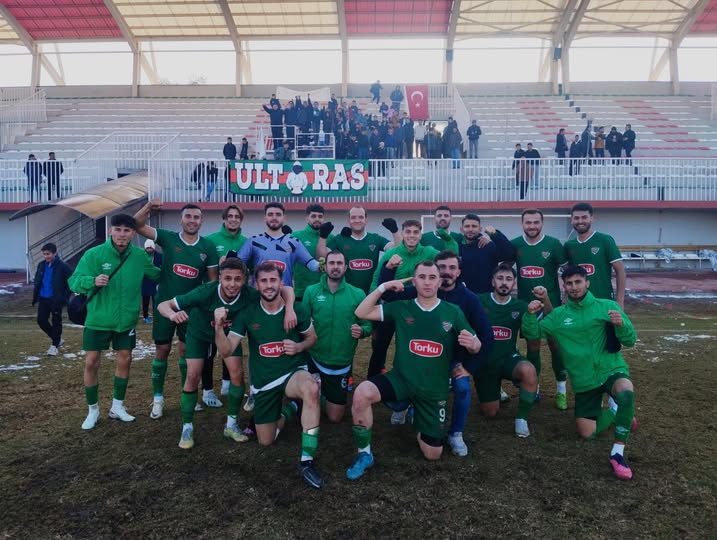 ÇUMRASPOR EVİNDE KAZANDI: 2-0