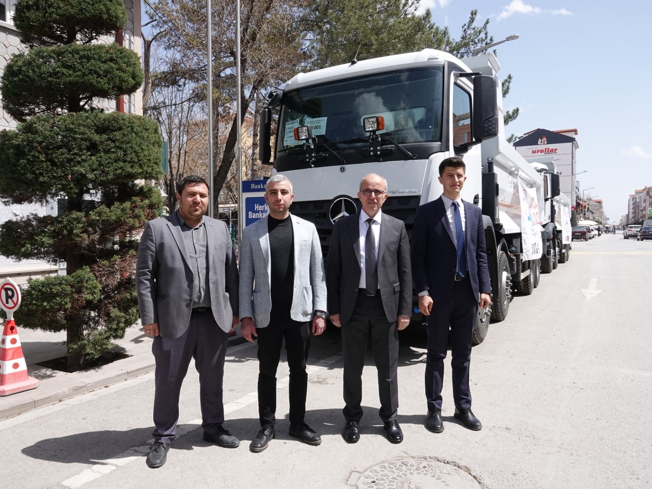 Belediye  Araç Filosuna 4 Araç Daha Ekledi