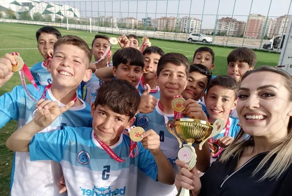 ŞAMPİYONLUKLARA AMBARGO!