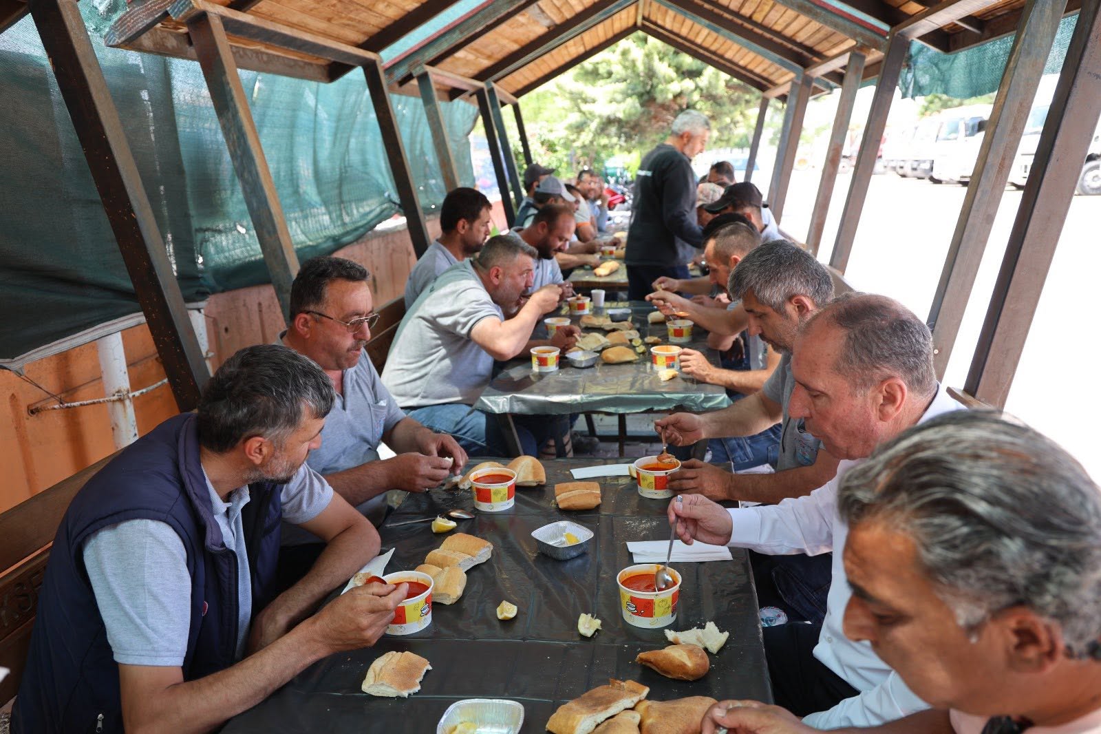 Başkan Aydın Çalışanlarıyla Bir Araya Geldi