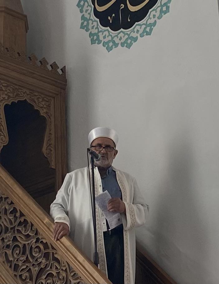 MİNBERLERDE EMEKLİ DİN GÖREVLİLERİ VARDI 