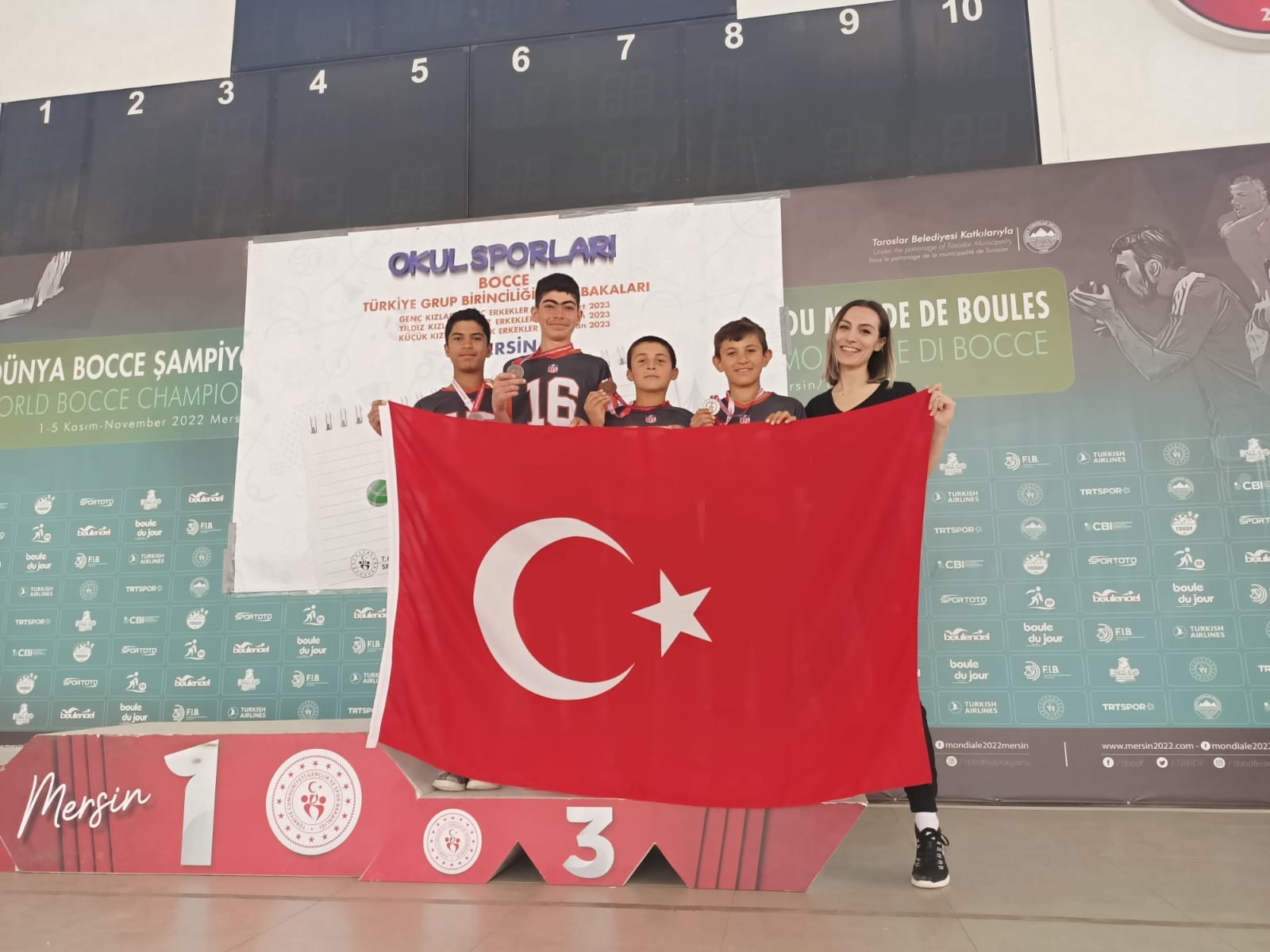Adını Son 16'ya Yazdırdı!