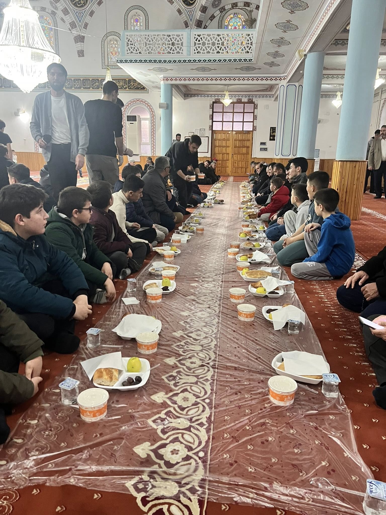 MEDİNE USULÜ İFTAR SOFRALARINDA BULUŞALIM