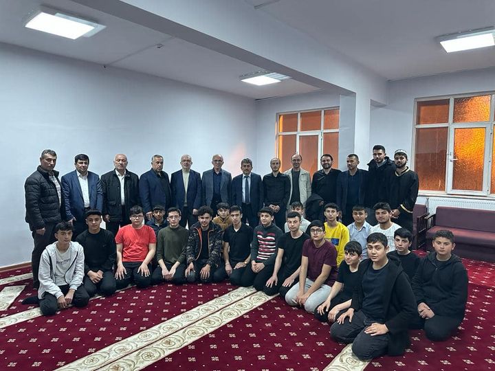 Öğrencilerle İftar Yaptılar
