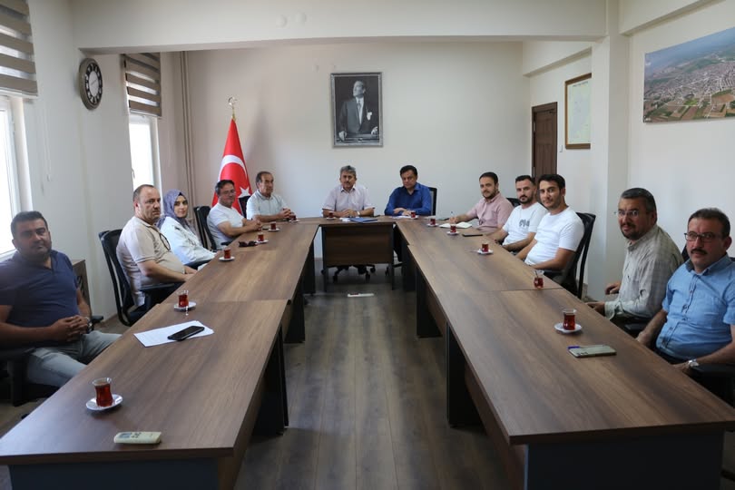 İLÇE MİLLİ EĞİTİM MÜDÜRLÜĞÜ KOMİSYONU DÖNEM SONU TOPLANTISI YAPILDI