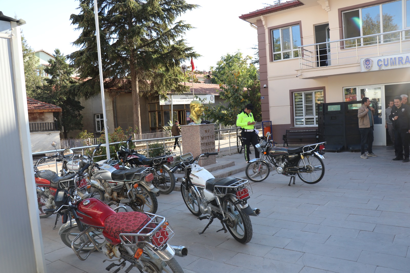 ÇUMRA’DA MOTOSİKLETLERE SIKI DENETİM 