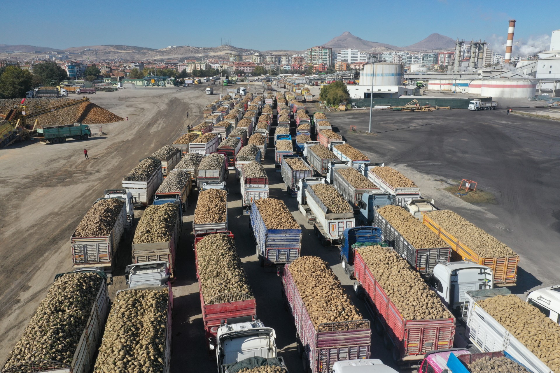 KONYA ŞEKER’DEN  6 MİLYAR 272 MİLYON 593 BİN TL  ÖDEME 