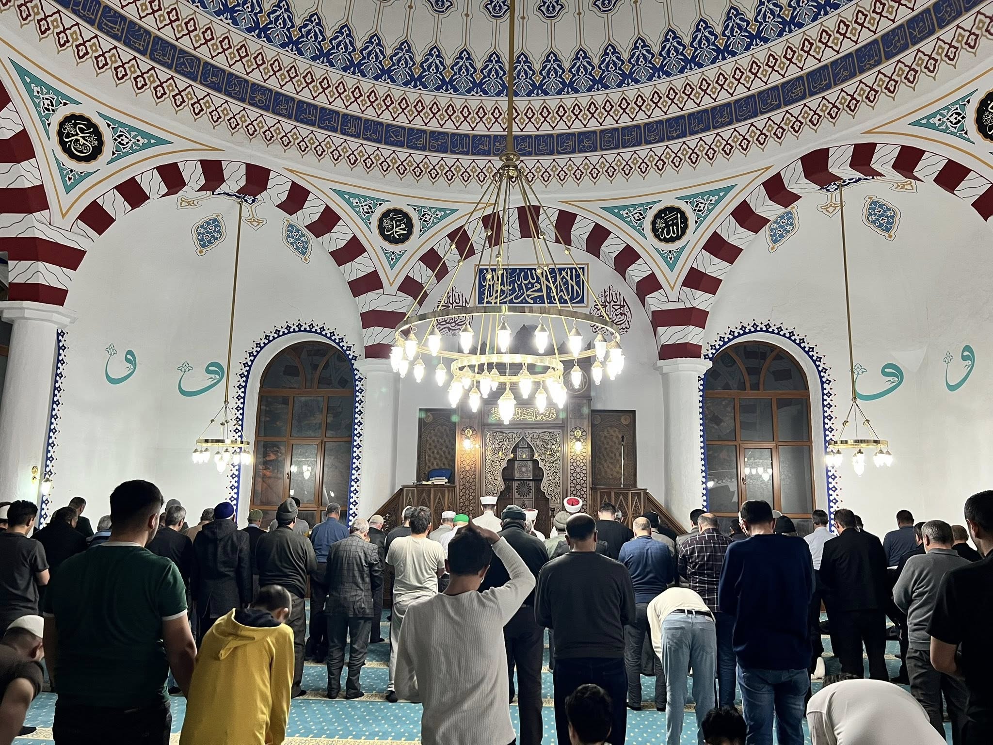 Hatimle Teravihe Yoğun İlgi