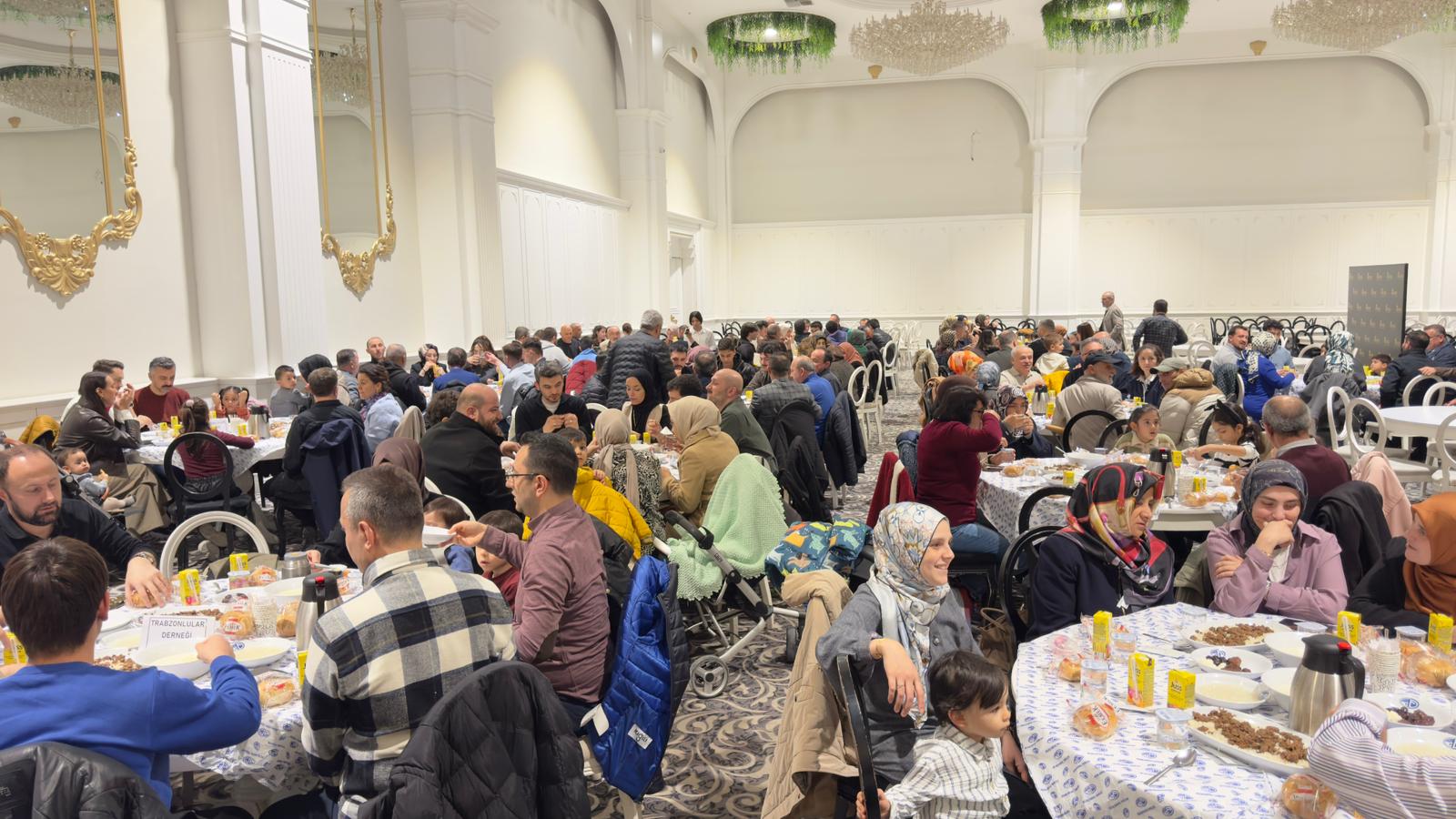 Konya’daki Trabzonlular İftar Programında Buluştu