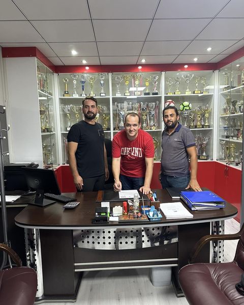 ÇÇBS’DEN İMZA ŞOV !