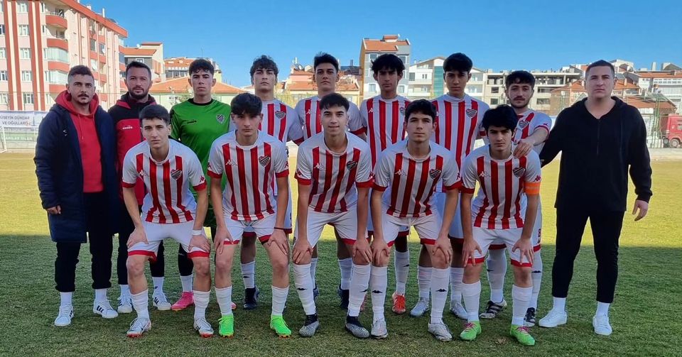 ÇUMRASPOR U18'DE!