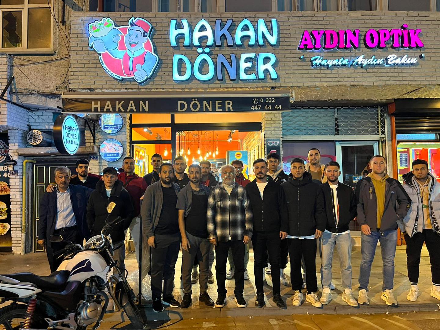 RAKİP SARAYÖNÜ BELEDİYESPOR