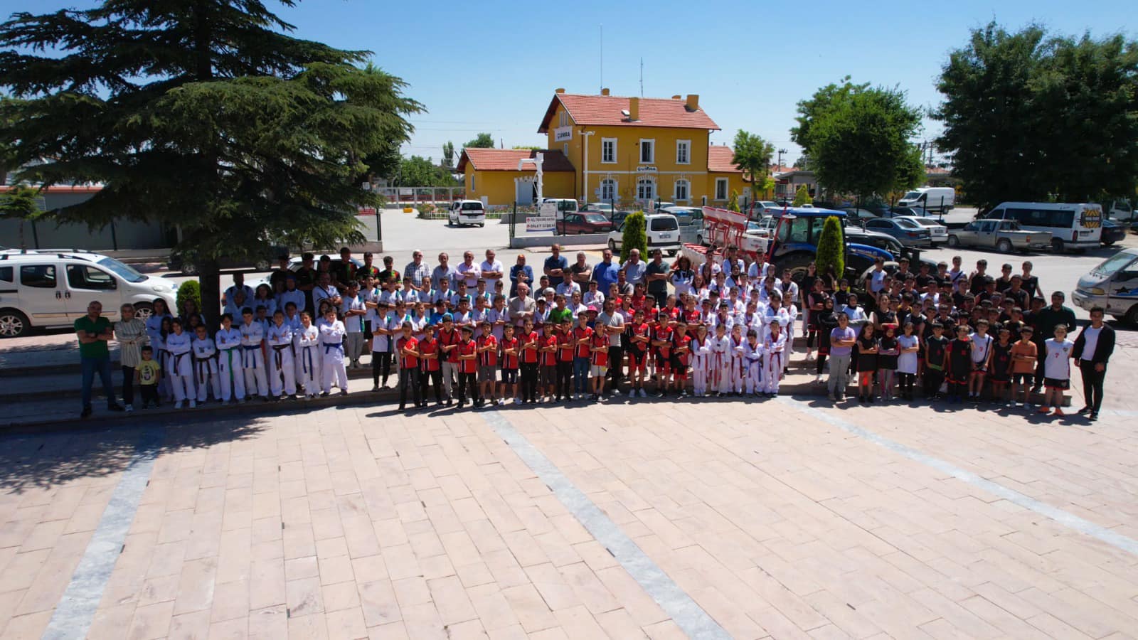 Şampiyonlar Meclis Toplantısına Misafir Oldu