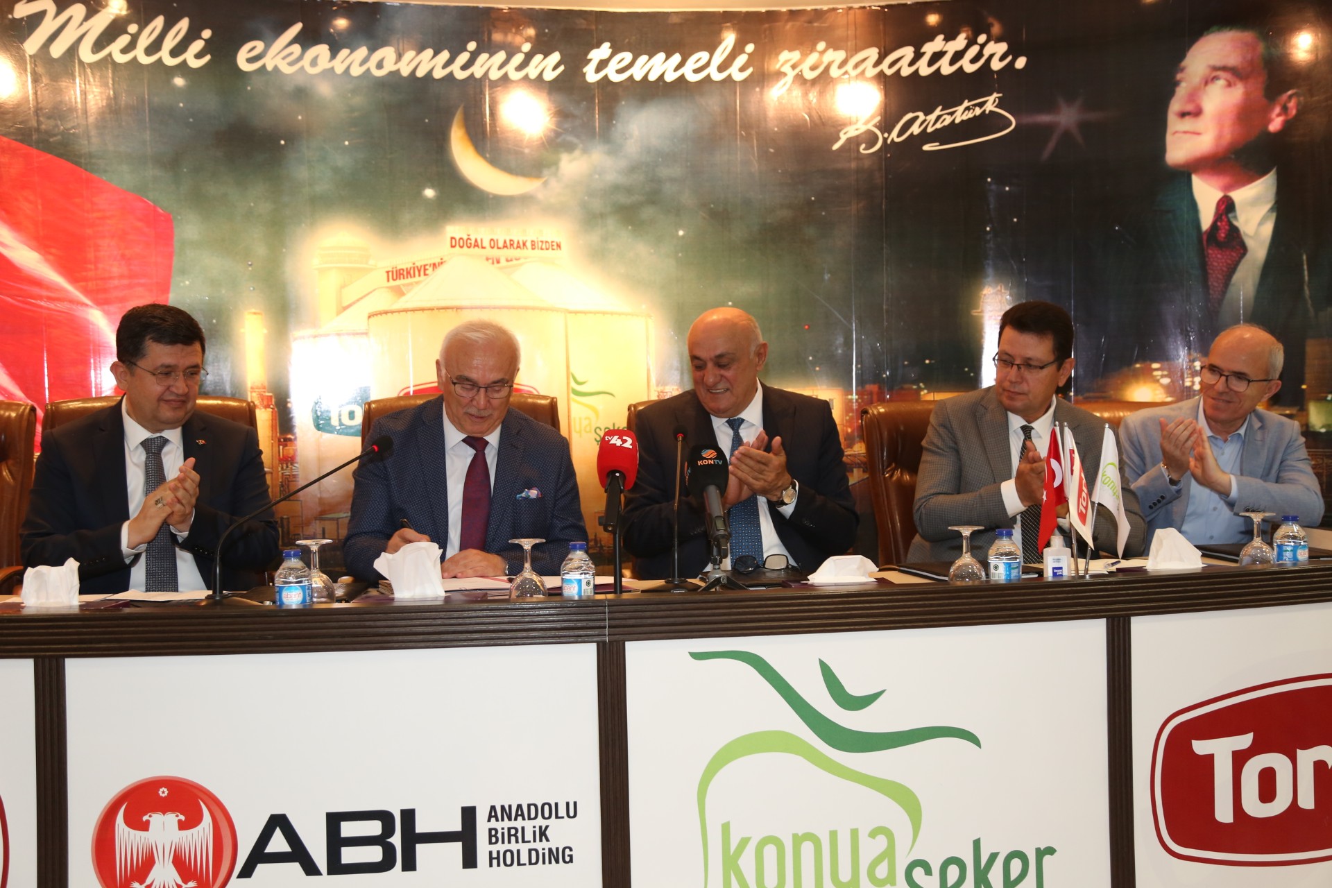 BAŞKAN ERKOYUNCU, “SONUÇLARIN ÜSTÜNÜ ÖRTMEK ADINA KILIF ARIYORLAR”